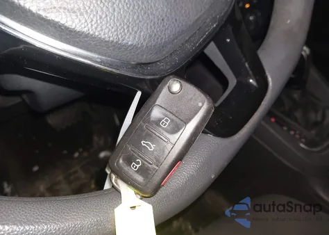 2015 Volkswagen Jetta 1.8T Se from USA, damaged, VIN 3VWD17AJ0FM238464